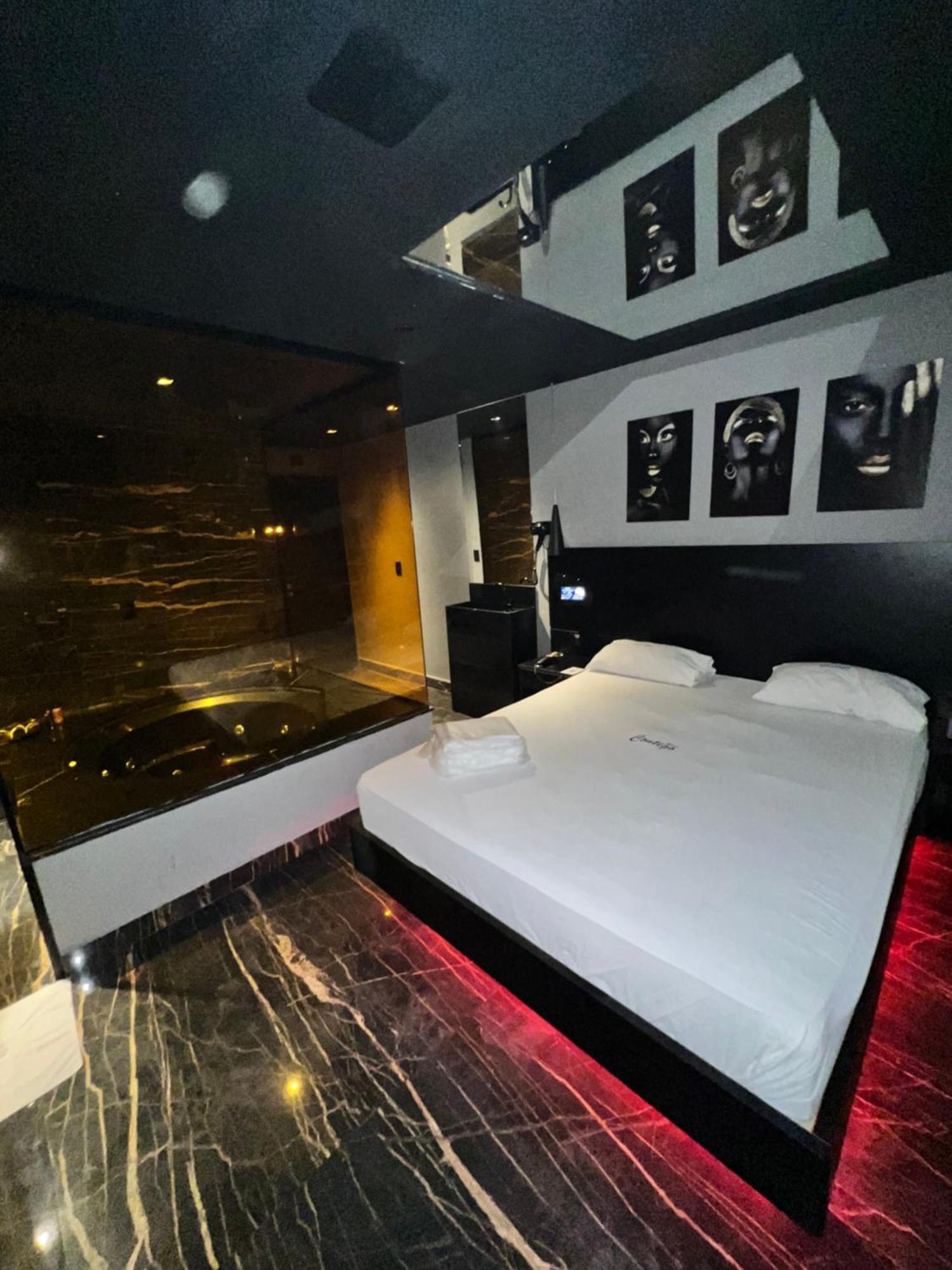 Motel Contigo Guarulhos Exteriér fotografie